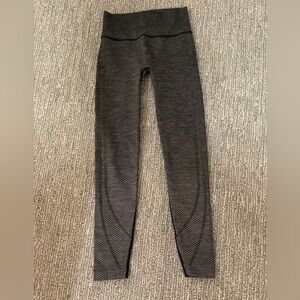 lululemon athletica Dark Heather Gray Seamless Leggings
